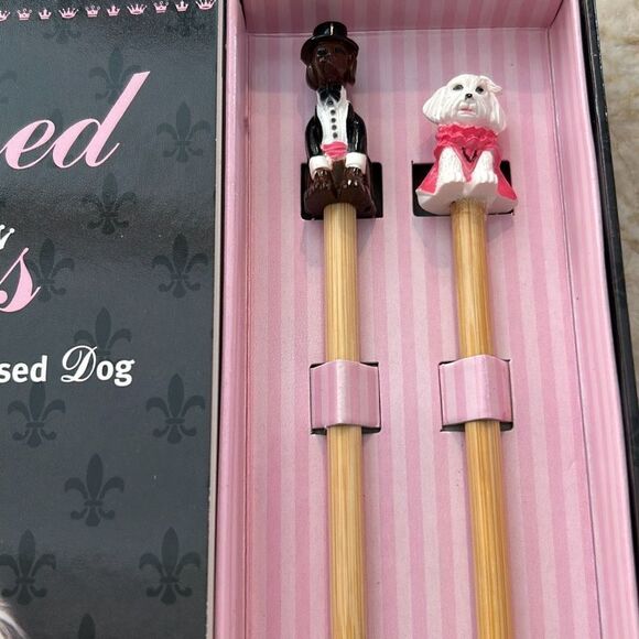 Pampered Pooches Knitting Set - Picture 2 of 11